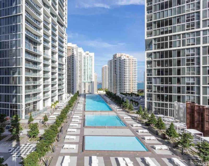 Luxurious Condo at Icon Brickell Bay & City View 5 star SPA — забронировать отель в Майами