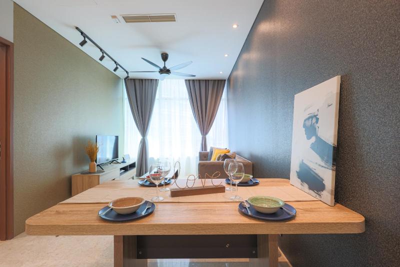 Sky Suite KLCC by Calm Sojourn Tower B — отель с удобствами в Куала-Лумпуре