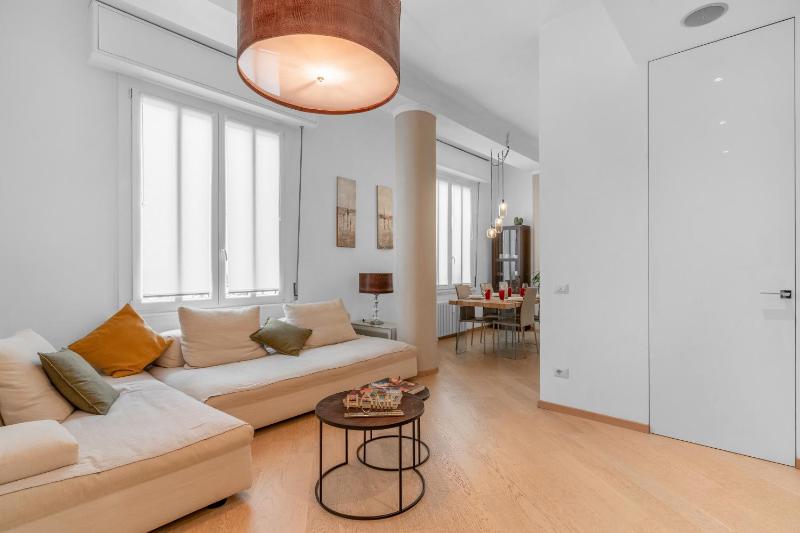 TAG11 -Luxury Home 15 minutes from the Duomo - — отель с удобствами в Милане