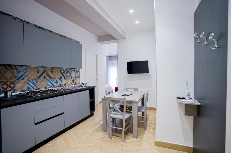 Casa Fedele Napoli — комфортный отель в Неаполе