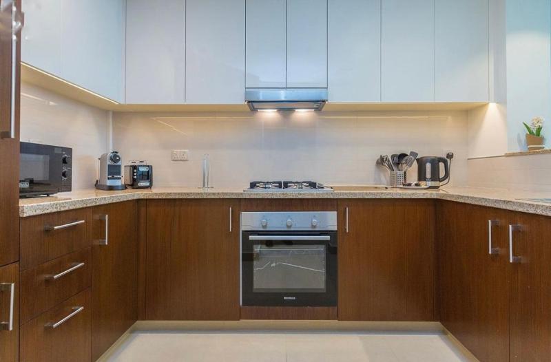 Perfect view w/ direct access to mall & metro — комфортный отель в Дубае