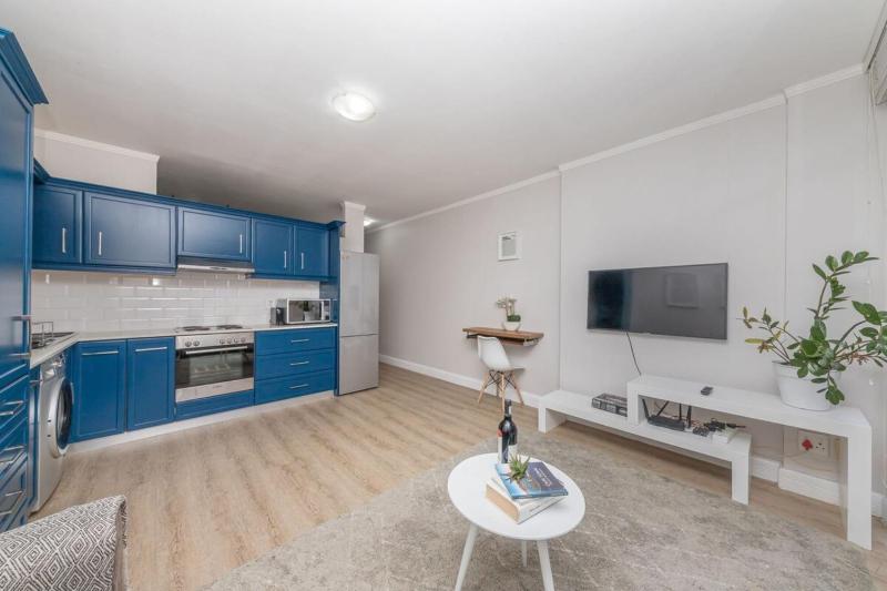 Vibrant 1BD Holiday Haven Cape Town City Centre! — комфортный отель в Кейптауне