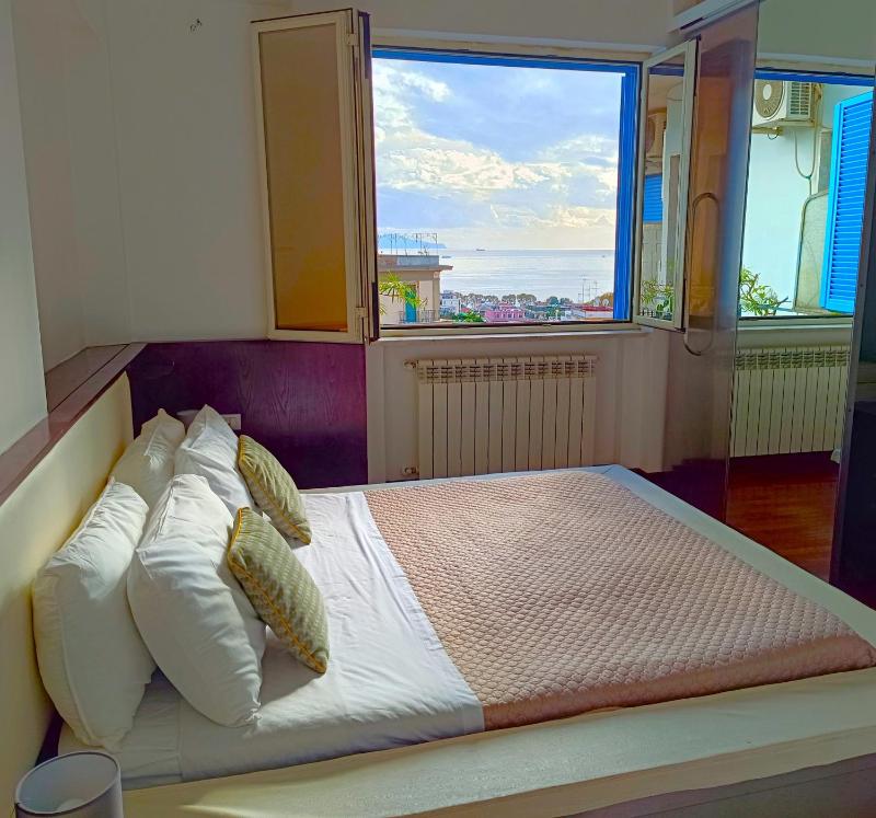 Attico Sofia — комфортный отель в Неаполе