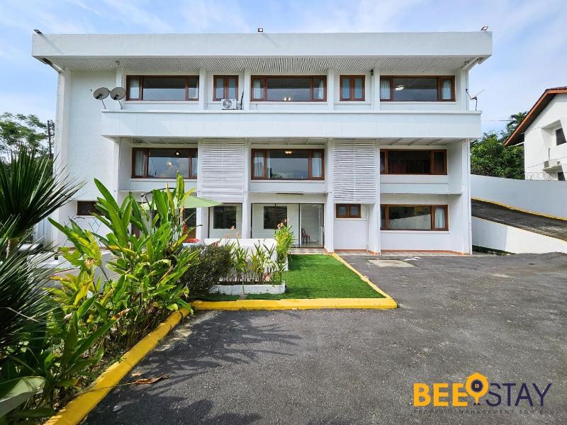 Bangsar Three Storey Luxury Landed House 19PAX — комфортный отель в Куала-Лумпуре