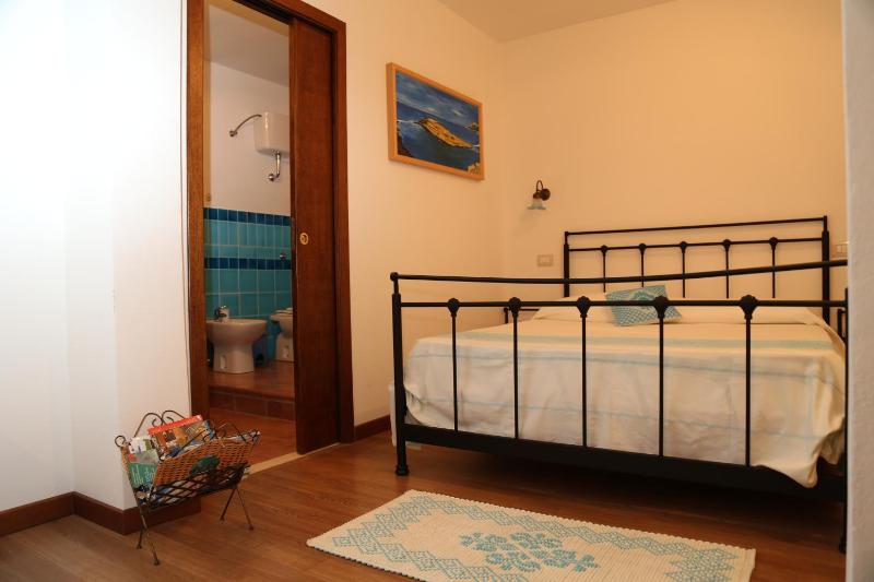 B&B Tre a Oristano - Elegante soggiorno con noleggio bici