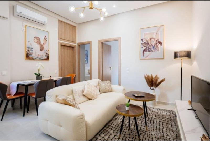 Brand New Apartment Nearby Metro — отель с удобным расположением в Афины