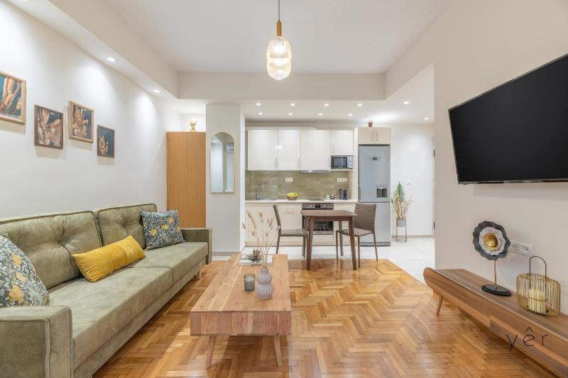 Elegance in Koukaki 5-Minute Away to Acropolis — отель с удобствами в Афины