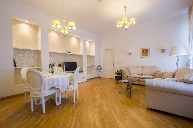 Historic Central Apartment — отзывы гостей и цены