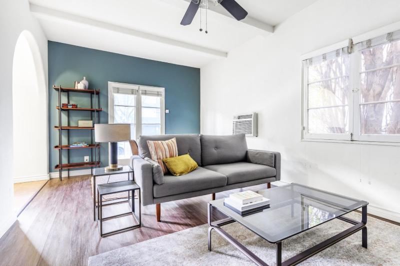 Beverly Hills 1BR walking distance to Rodeo Drive LAX-132 — отзывы гостей и цены