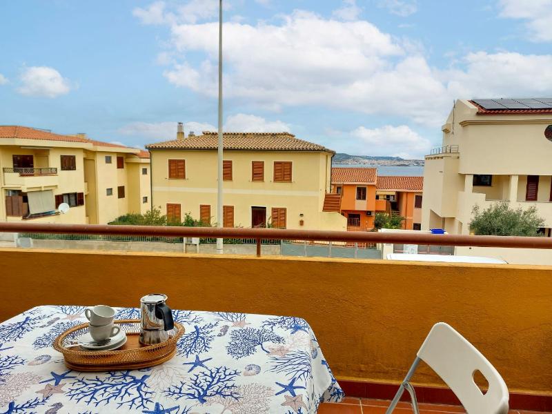Gariboldi a Palau - Incantevole Appartamento con Terrazza