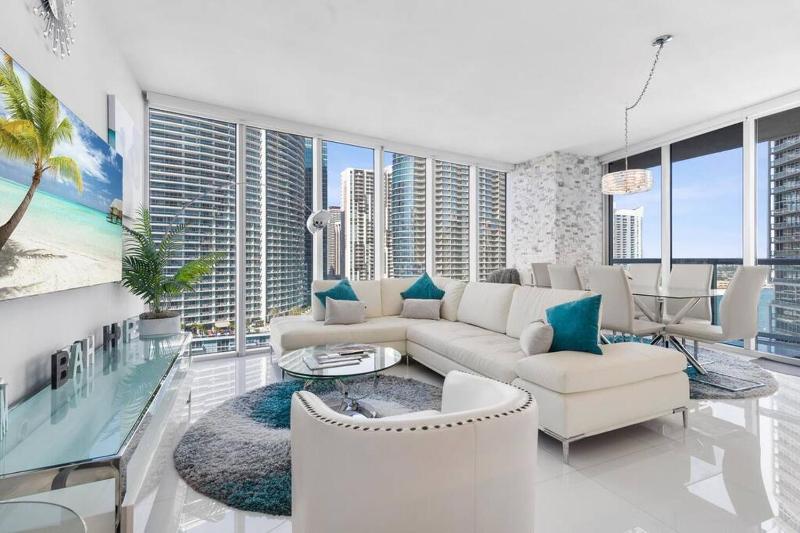 PENTHOUSE LUXURY ICON and W Hotel Panoramic Views Balcony in Brickell — отзывы гостей и цены