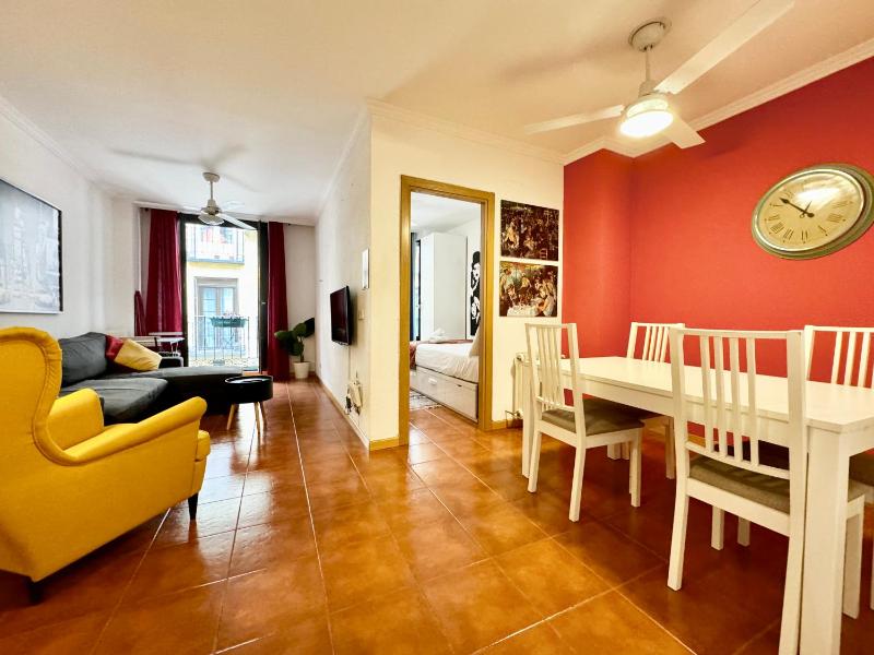Bright Center 2BD Apartment — забронировать отель в Мадриде