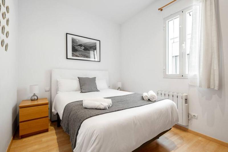 Modern apartment of 40m2 in downtown Lavapies — отель с удобным расположением в Мадриде