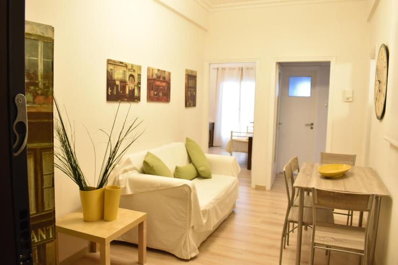 Downtown cozy apartment — отзывы гостей и цены