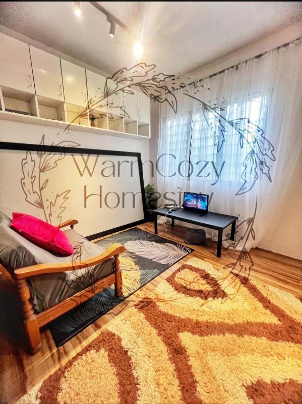 Stayhills Homestay Bandar Sri Damansara Meranti — отель с удобным расположением в Куала-Лумпуре