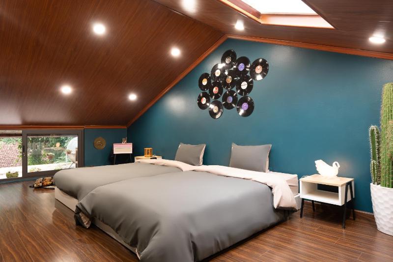 Hoan kiem homestay — забронировать отель в Ханое