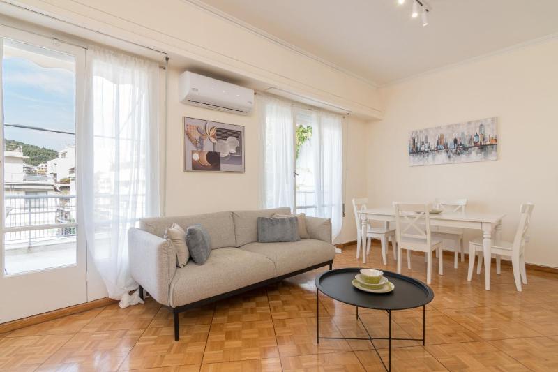 Phaedrus Living: City Center Flat Michalakopoulou — отель в Афины, Греция