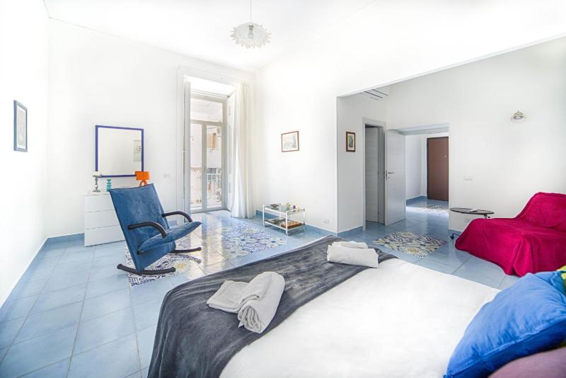 Il Limoncello Historical center of Naples — отель в Неаполе, Италия