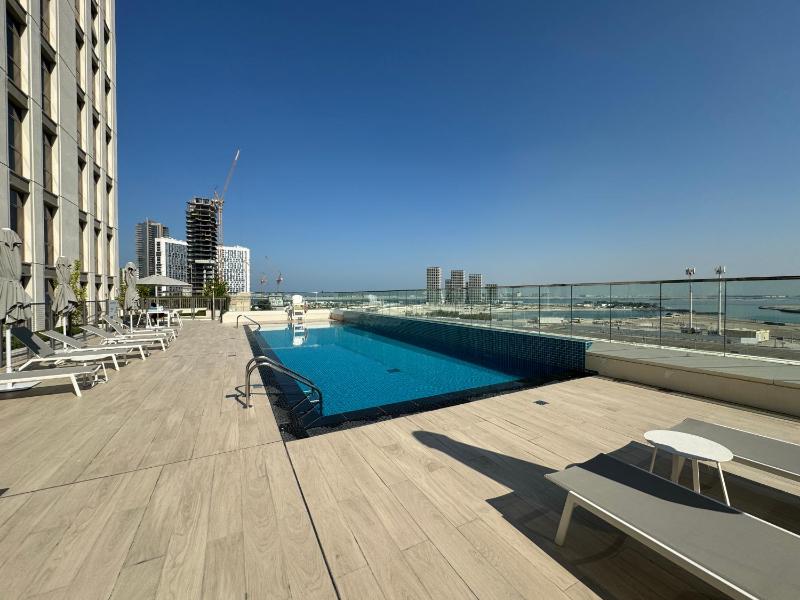 Цены на Lovely 2-Br at Reflection Tower (Al Reem Island) в Абу
