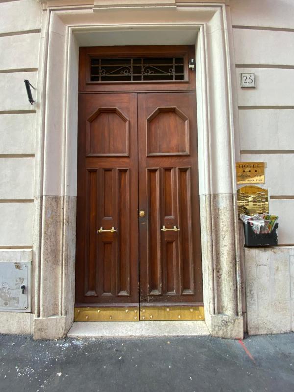 Andrea's House Roma Porta Pia — отель с удобствами в Риме