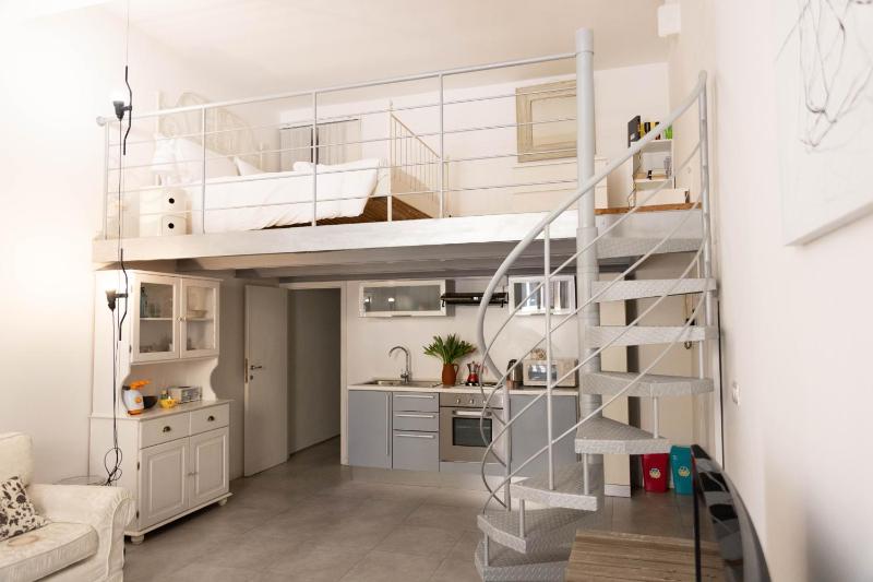 Loft in Monti - Colosseum — отель с удобным расположением в Риме