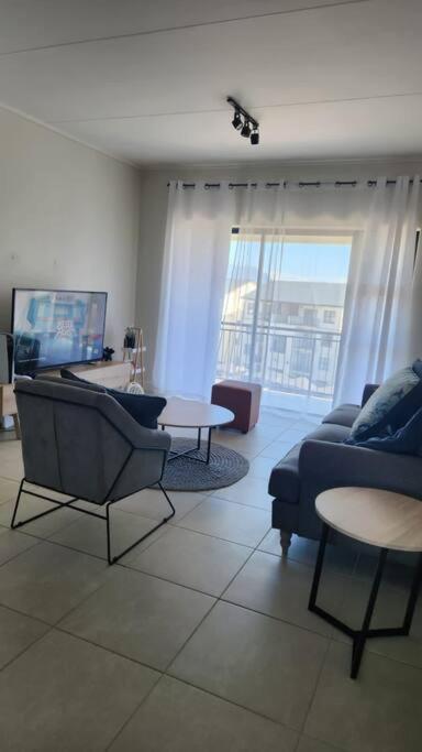 One bedroom, fully furnished. — комфортный отель в Кейптауне