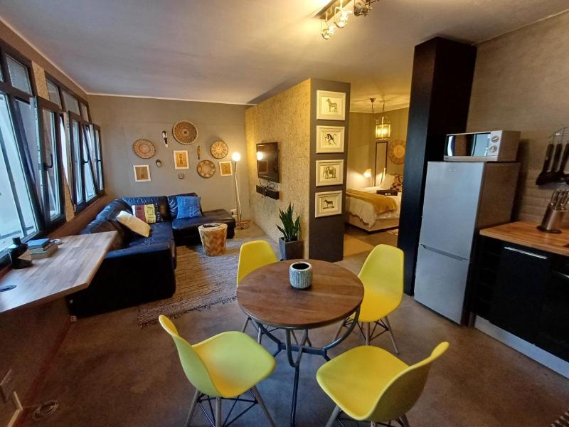 No Load-Shedding Self-Catering City Studio Apartment - Keerom318 — отель с удобствами в Кейптауне