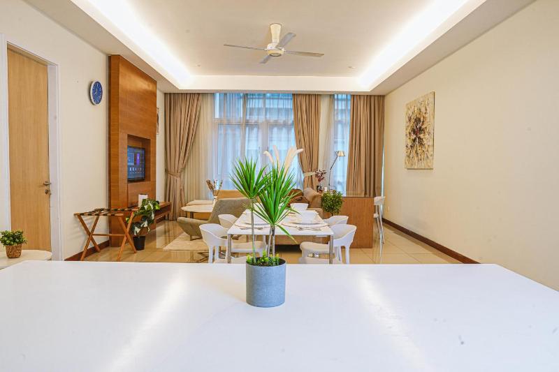 400m to KLCC B Bintang Pavillion Monorial LRT walking distance B-5-5 — забронировать отель в Куала-Лумпуре