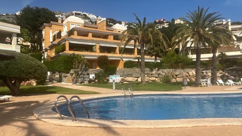 Stunning penthouse with sea view in Altea Hills — отель с удобствами в Аликанте