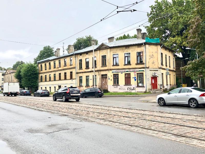 Agenskalns Delight: 2-Room Comfort — отель с удобствами в риге