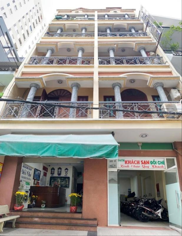 Doi Che Hotel - 29/22 Nguyen Gia Tri, Q. Binh Thanh - by Bay Luxury — отель с удобным расположением в Хошимине