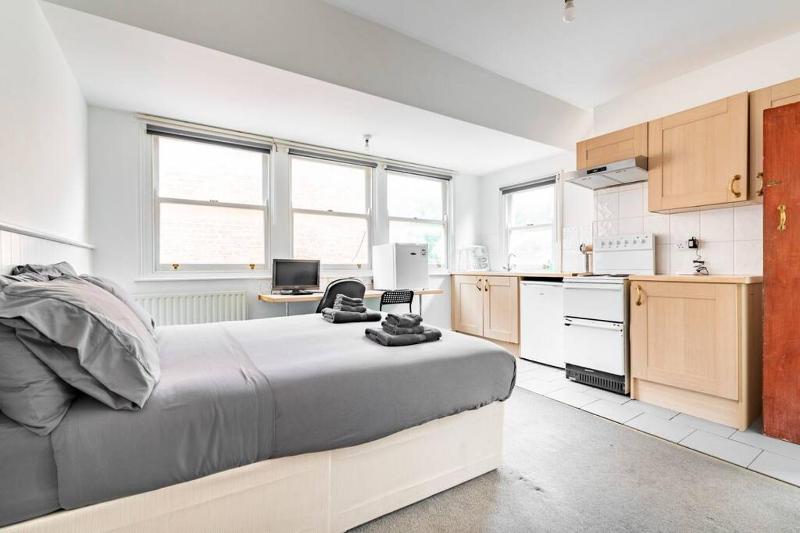 Finchley Road Studio 13 — комфортный отель в Лондоне