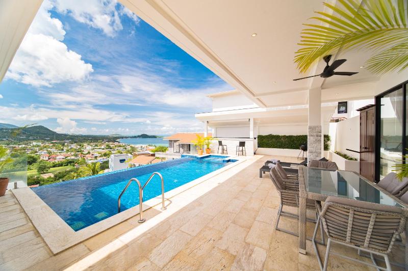 Villa Maria - Stunning Sea View Bo Put koh Samui — отель с удобствами в Кохе