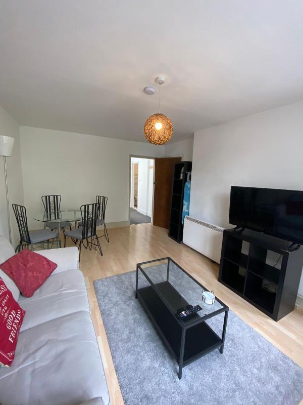 Remarkable 1-Bed Apartment in Putney Village — отзывы гостей и цены