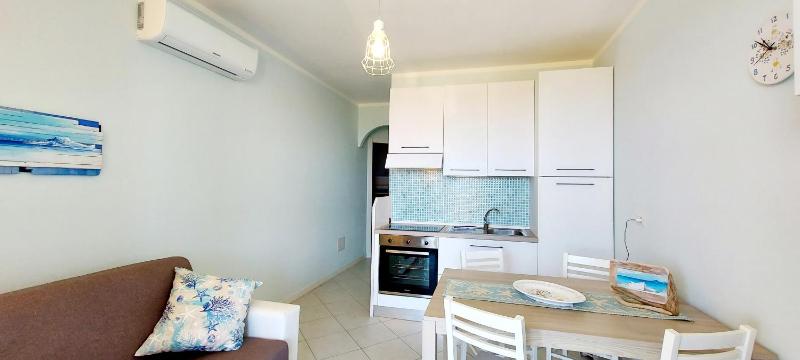 Case Aurora a Castelsardo - Apt con piscina e vista