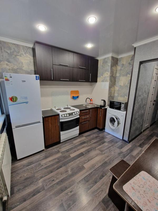 Apartamenty posutocno — отель в Павлодаре, Казахстан