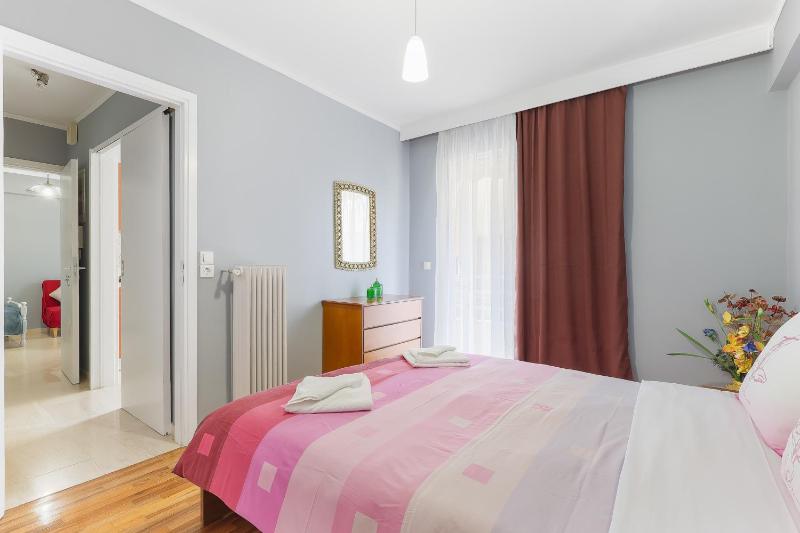 Thanasis Family Apartment — отель в Афины, Греция