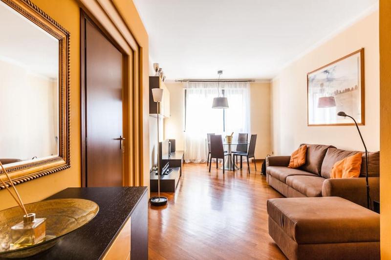 Golden Apartment: Luxury Relax in the City — комфортный отель в Милане
