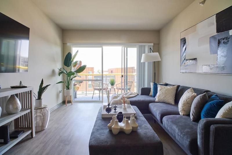 Blue Marina Views Top Floor Unit 2BD 2BA — отзывы гостей и цены