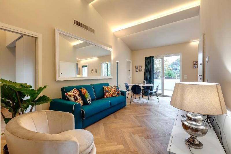 Mamo Florence - Aleardi Roof Apartment — комфортный отель в Флоренции
