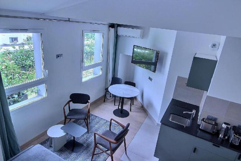 118942 appartement 2 pieces 4 personnes — комфортный отель в Париже