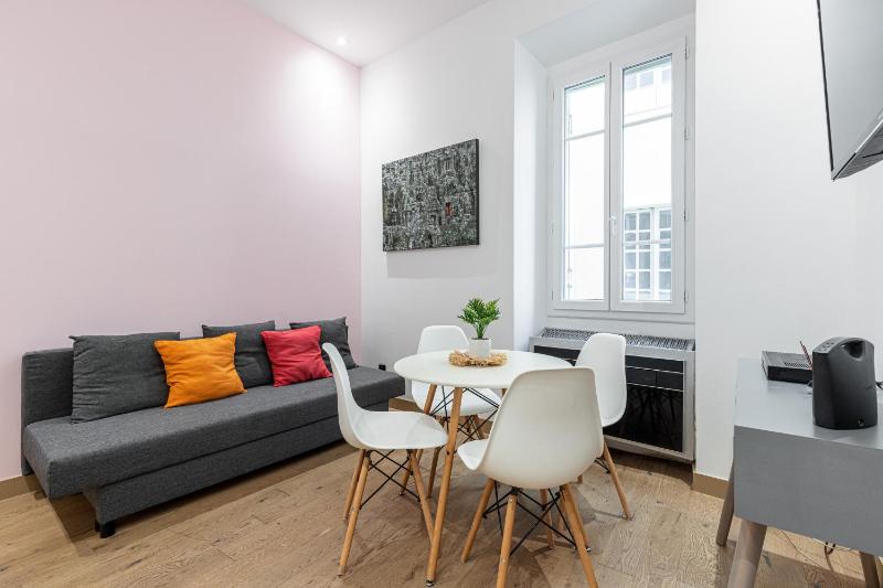 Garibaldi Square - Cozy 1 Bdr Old Town — комфортный отель в Николь