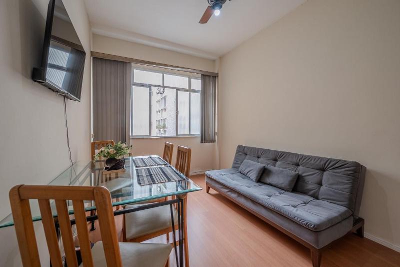 Silencioso quarto e sala no coracao de Copacabana — отзывы гостей и цены