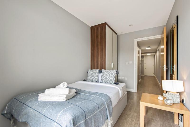 Capacious Apartments in Hoxton — забронировать отель в Лондоне