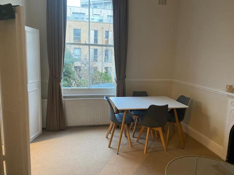 Цены на Lovely 2 Bedroom Maida Vale flat в Лондоне