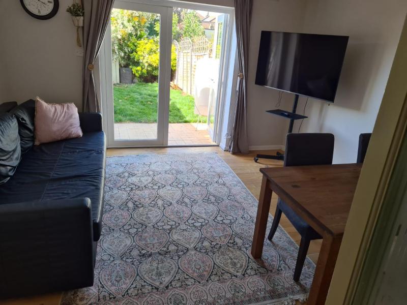 Cozy House in South East London — забронировать отель в Лондоне