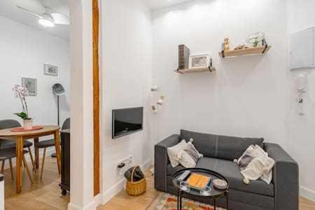Цены на Apartamento La Latina Palacio в Мадриде