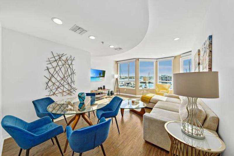 Marina View Retreat by Venice Beach Prkng+Gym+Pool — отель с удобным расположением в Лос-Анджелесе