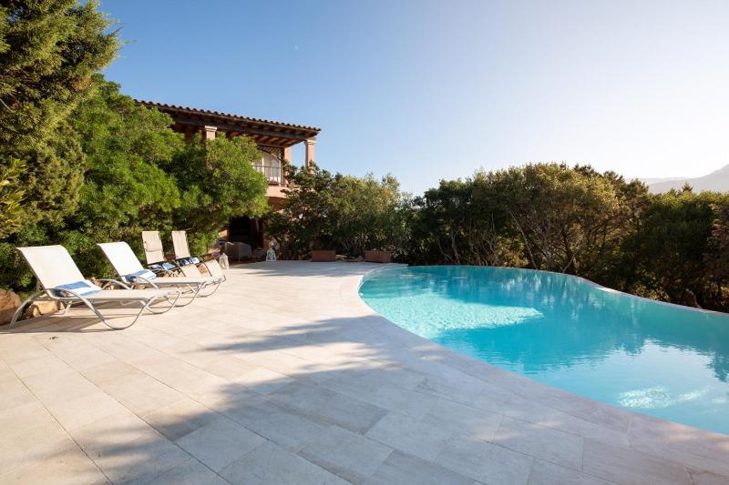Casa Ivy a Porto Cervo - Spazioso appartamento con piscina