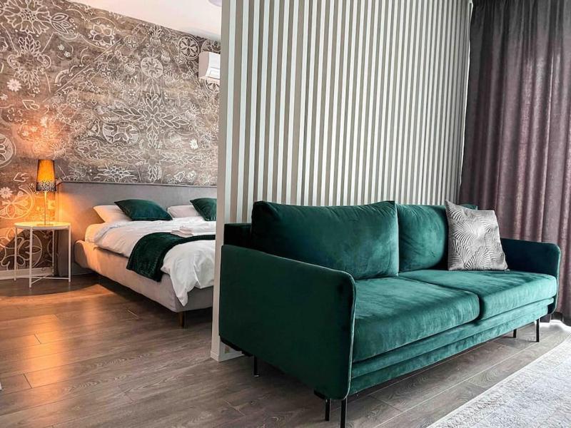 Glamorous 1BR condo w/free parking — отзывы гостей и цены